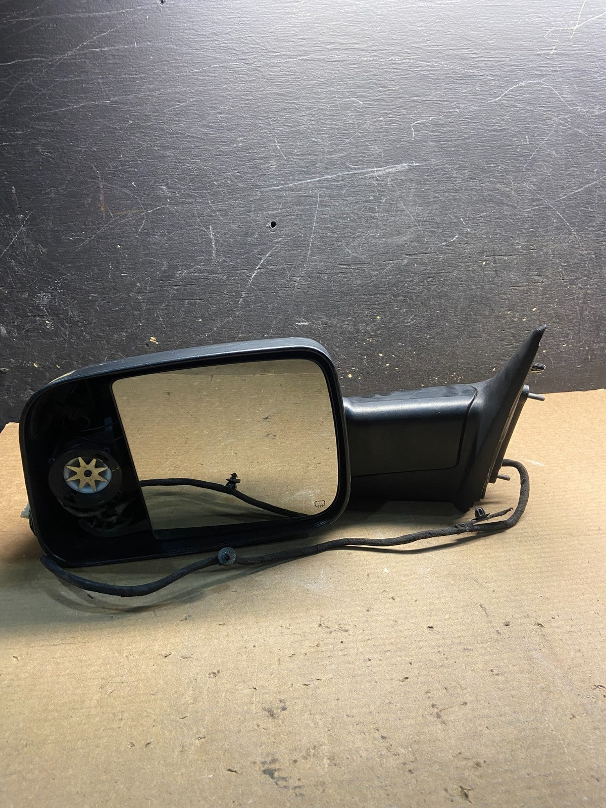 2013-2018 Dodge Ram 1500 Left Driver LH Turn Door Mirror OEM AA0632 DG8