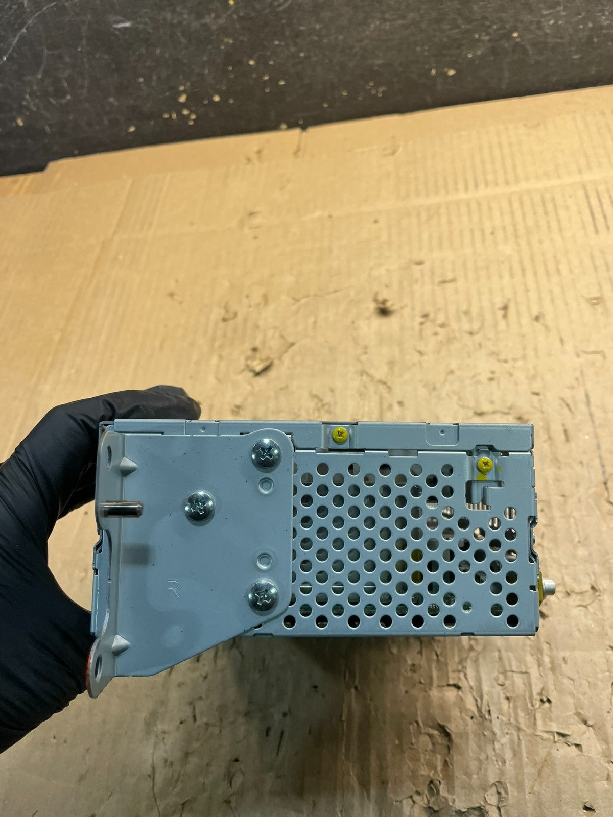 2013 to 2014 Ford Edge AM/FM Radio Reciever OEM w1578 DG1