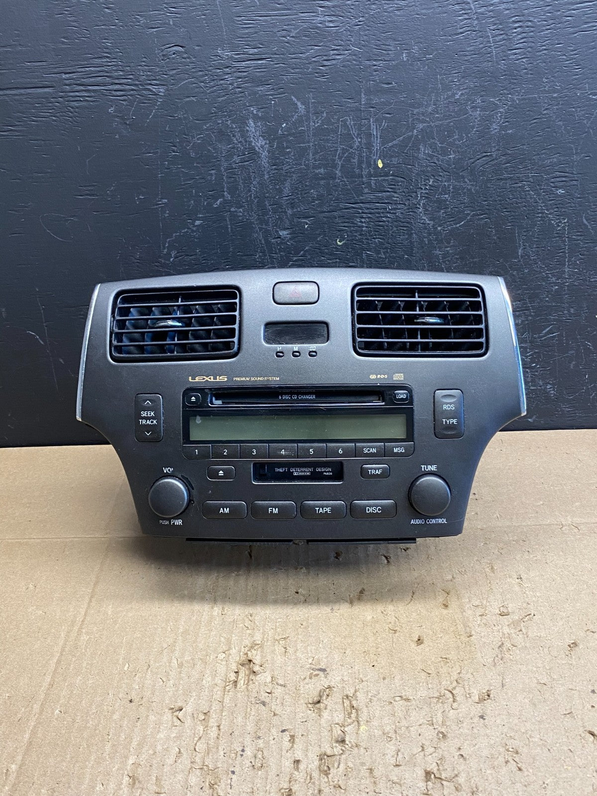 2004 to 2006 Lexus ES330 Es300 Radio Receiver Tape CD Air Vent AC4608 DG0