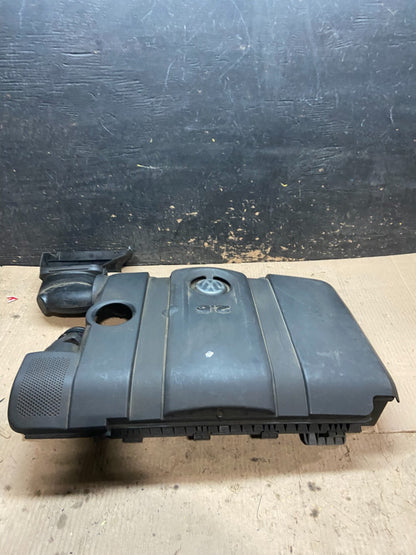 2005 - 2008 Volkswagen Jetta Beetle 2.5L Passat Engine Cover 07k129601j X7736 DG1