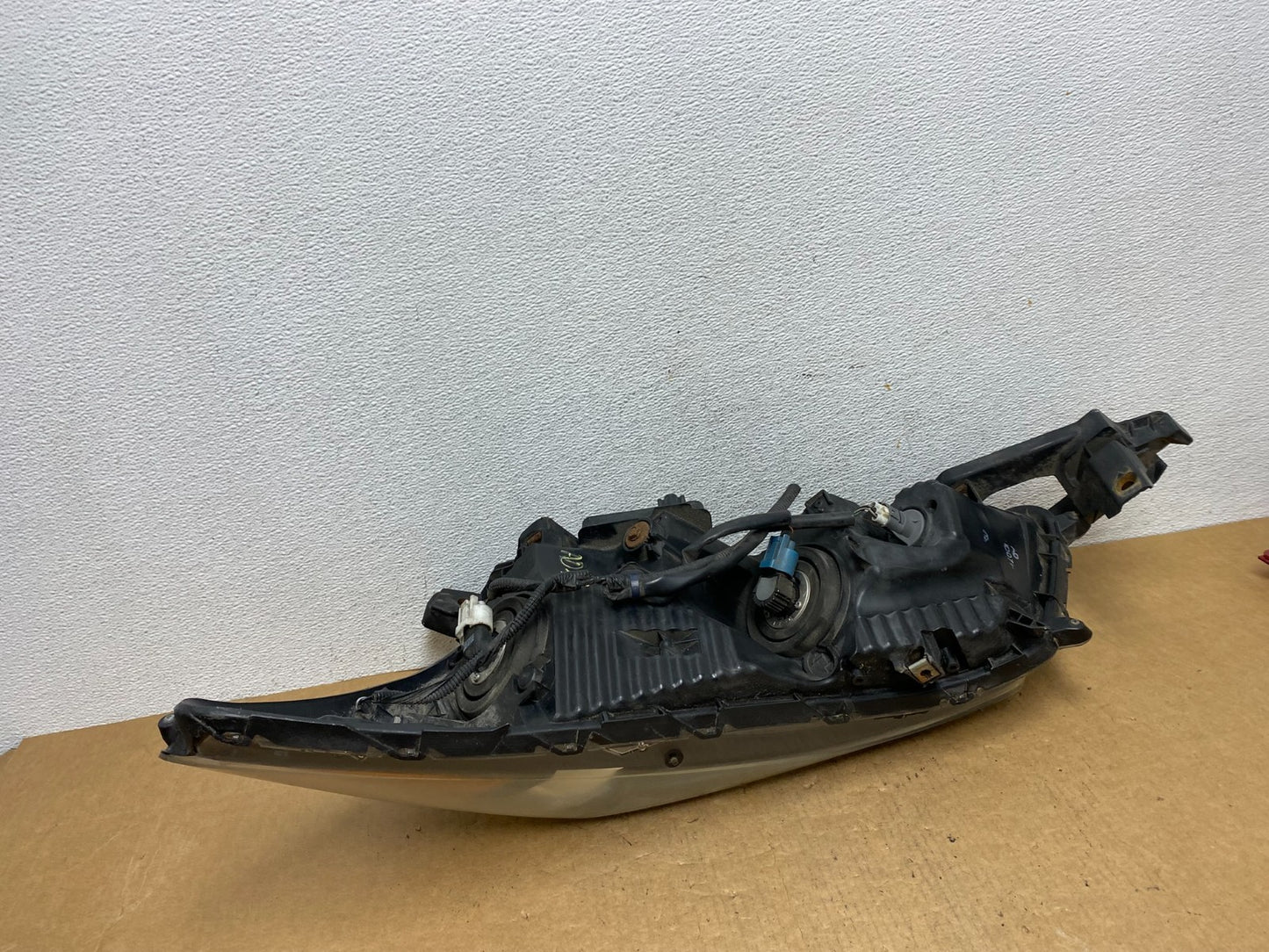 2008 to 2012 Honda Accord Sedan Right Passenger RH Headlight AD4601 DW6