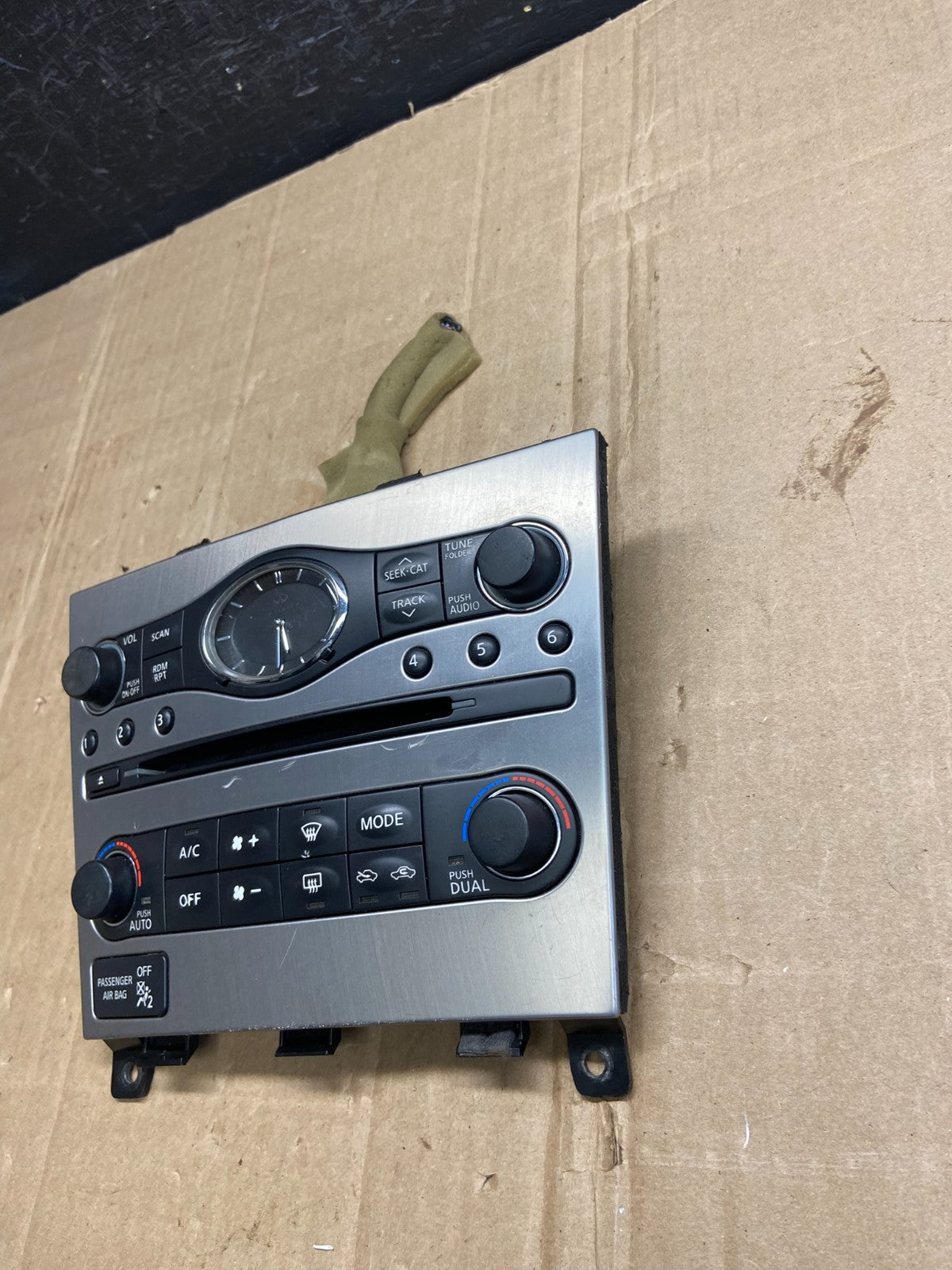 2010 to 2013 Infiniti G35 G37 Radio Player Climate Control Panel Bezel AD7112 DG3