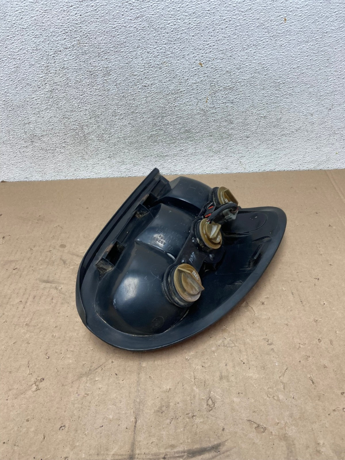 1998 to 2003 Dodge Durango Tail Light Right Passenger RH Side AG4777 LK5