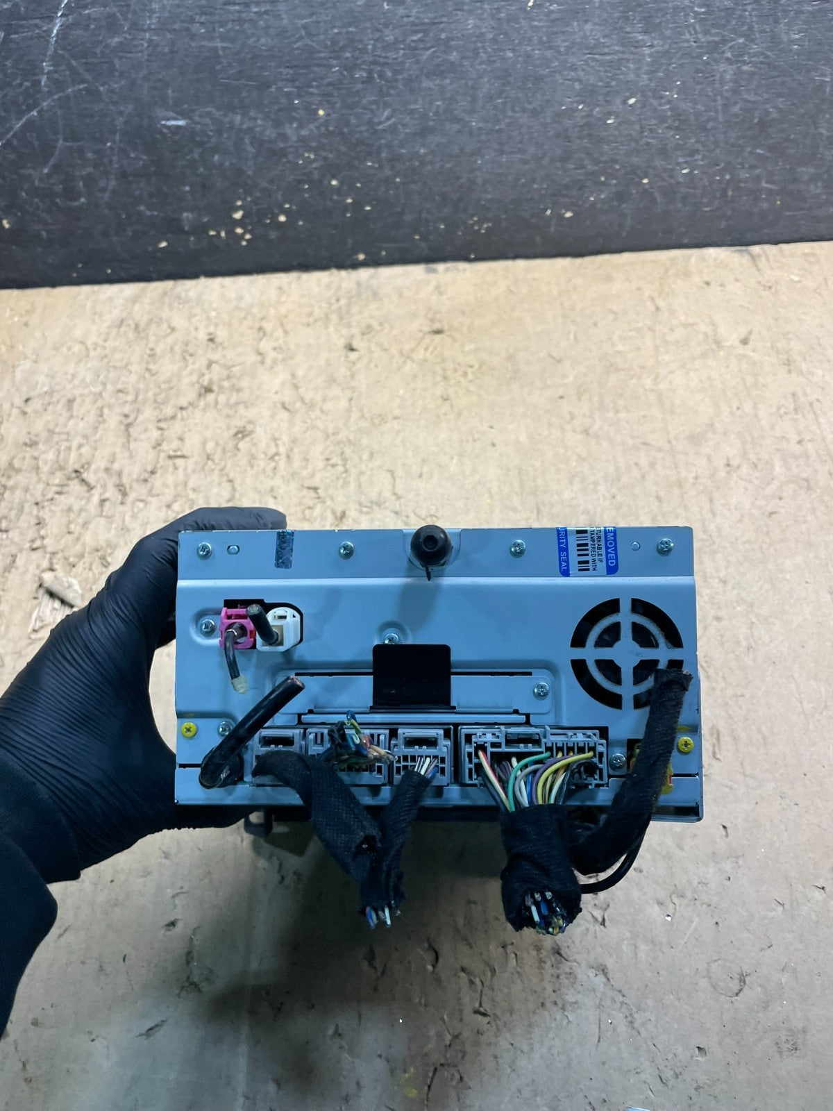 2008-2009 Lincoln MKS CD AM FM MP3 SAT Radio Receiver Climate Control W6887 DG2