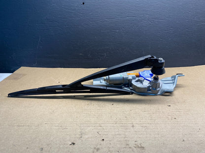 2010 to 2013 Subaru Forester Rear Windshield Washer Wiper Motor AB71953