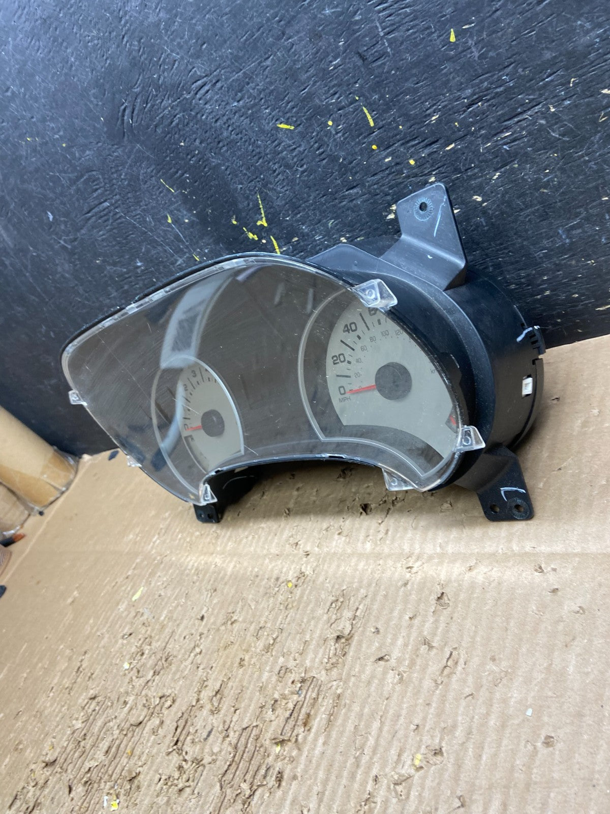 2008 Ford Explorer Speedometer Cluster Gauge Oem V7839 DG3