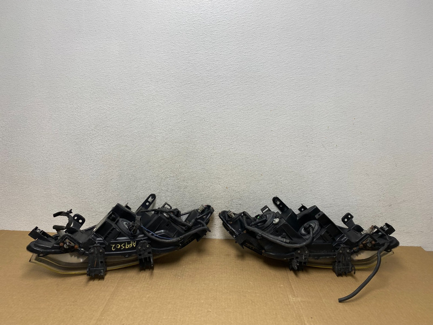 Halogen 2011 2012 2013 2014 Nissan Murano Headlights Left+Right AF9502 DW8