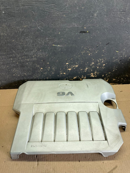 2008 to 2010 Toyota Highlander Top Engine Cover Lid OEM Z8497 DG4