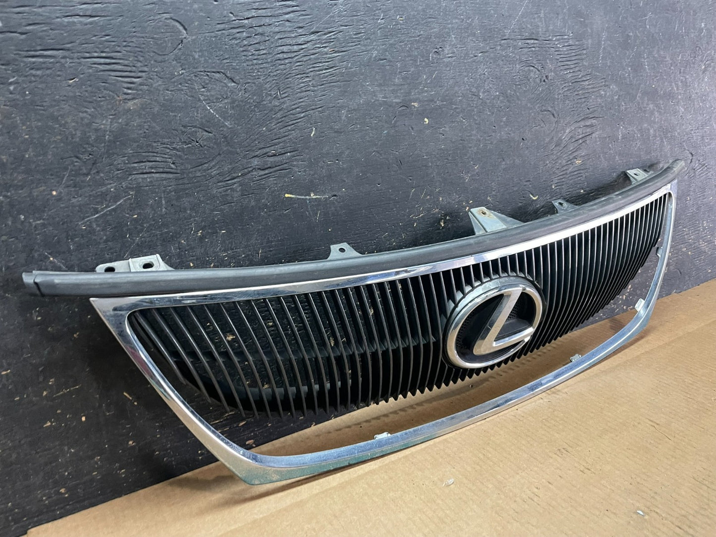 2006 - 2008 Lexus GS300 GS350 GS450 Front Upper Chrome Grill Grille OE AA9138 DG1