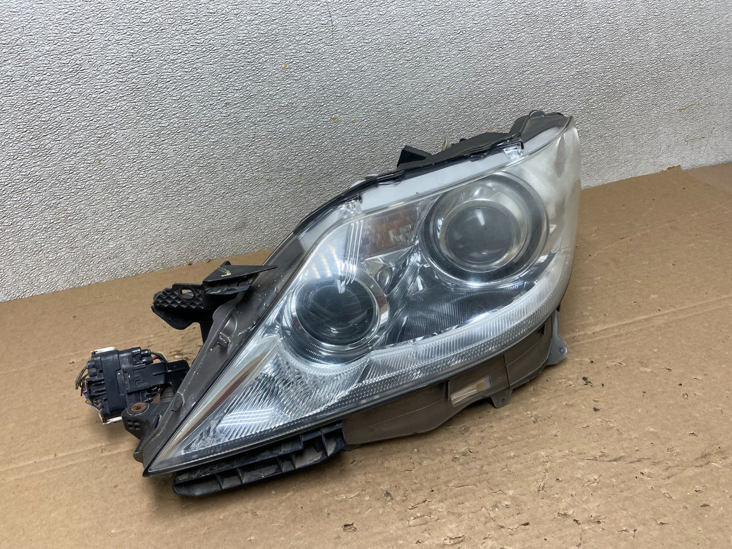 2010-2012 Lexus LS460 LS460L Left Side Driver HID Xenon Headlight AB4921 DW2