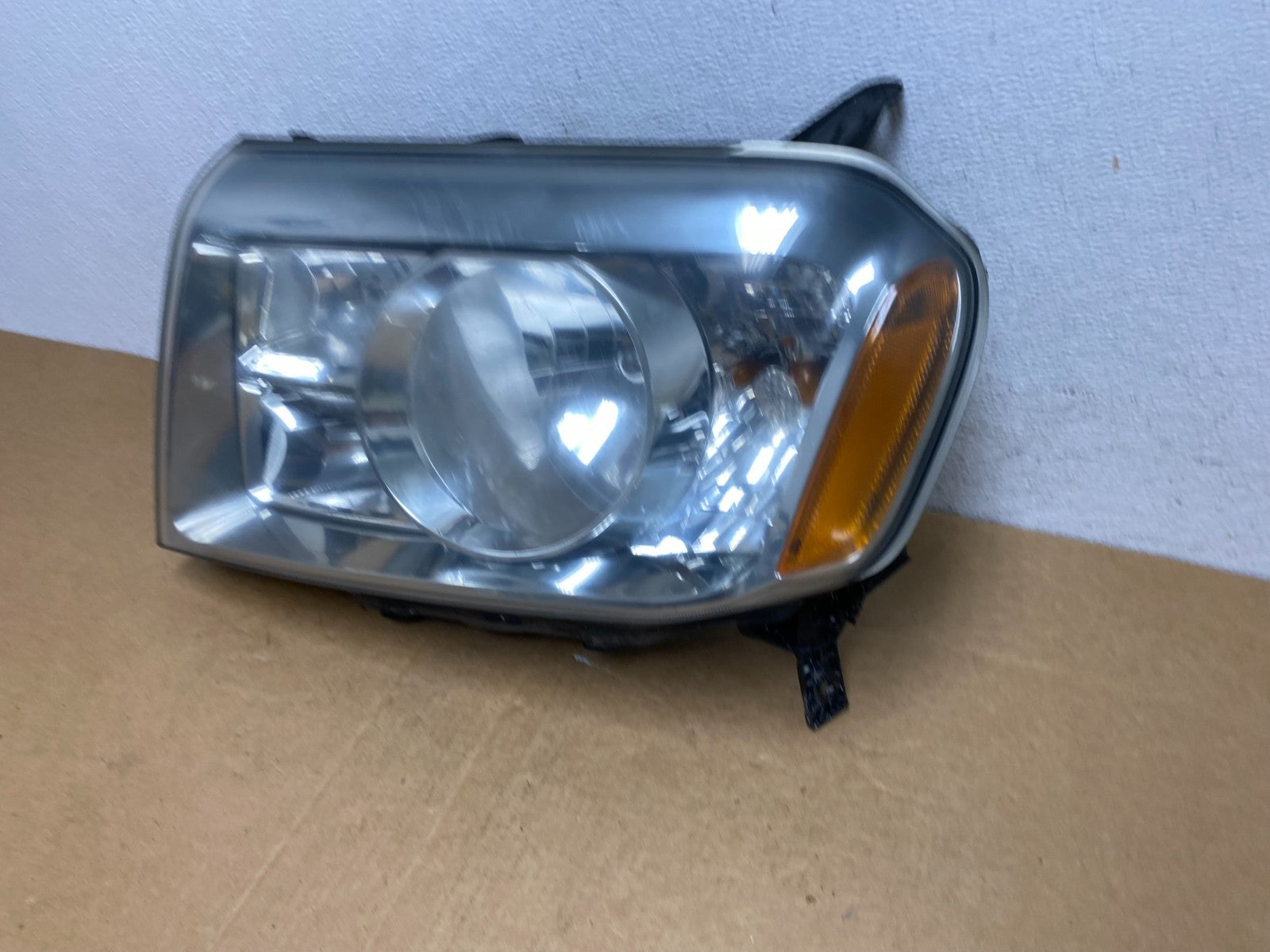 2009 2010 2011 Honda Pilot Left Driver LH Halogen Headlight AD4473 DW1