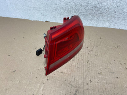 2012 to 2016 Volkswagen Eos Right Passenger RH Side Tail Light AG6994 DW2