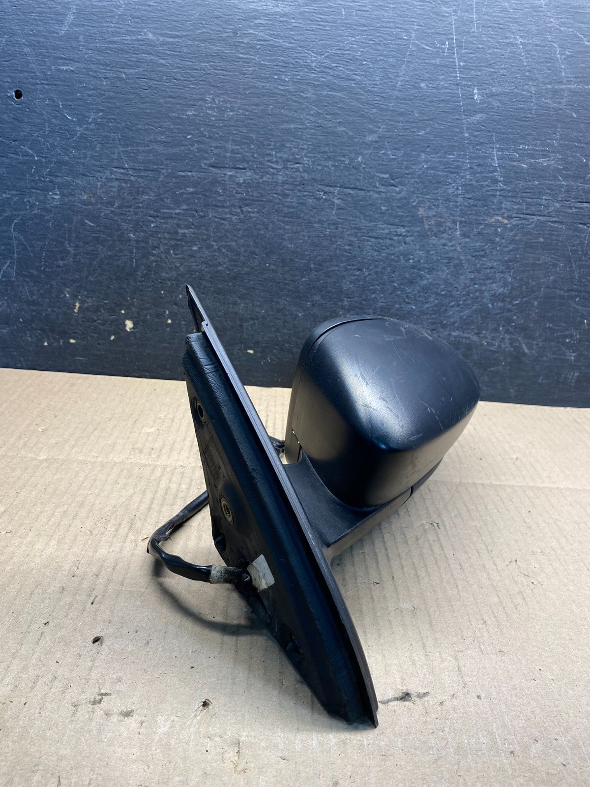 2011-2016 Volkswagen Jetta Sedan Left Driver View Door Mirror AI7325DW1