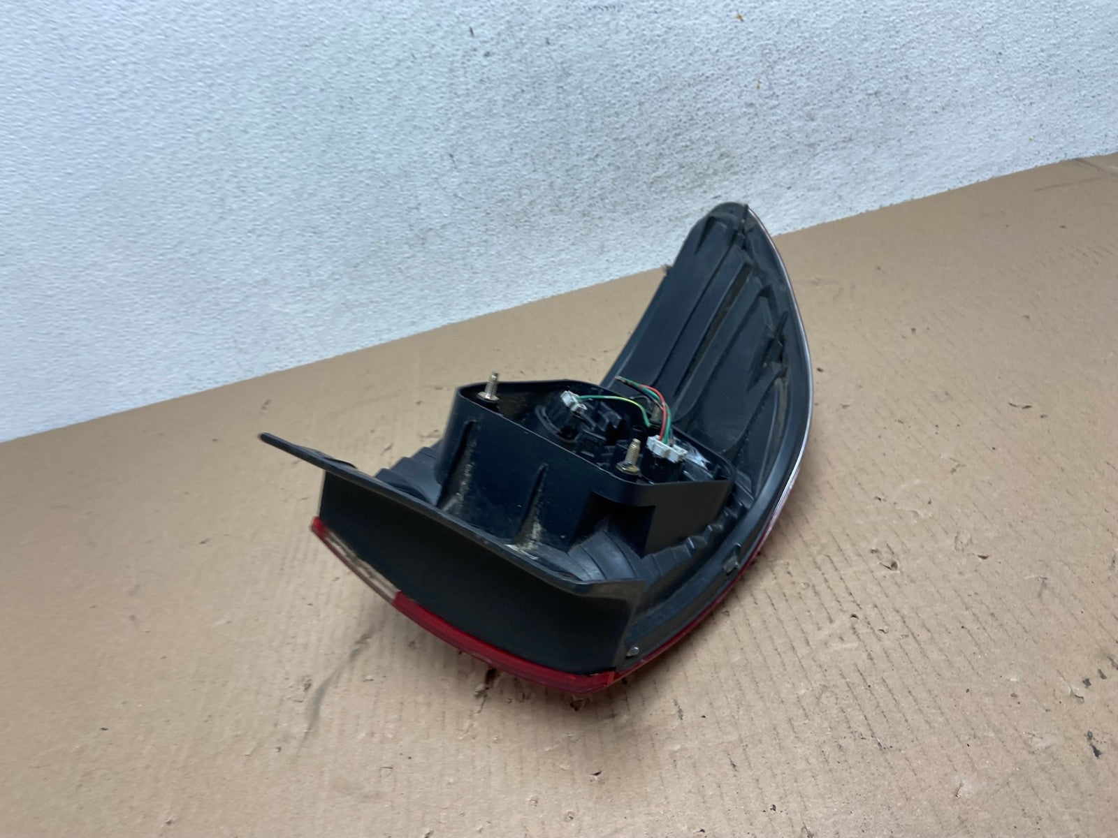 2001 to 2002 Honda Accord Sedan 4door Right Passenger Tail Light AE7334 LK4