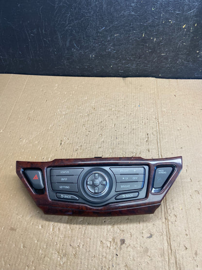 2013 to 2015 Nissan Pathfinder Information Display Control AE4101 DG0