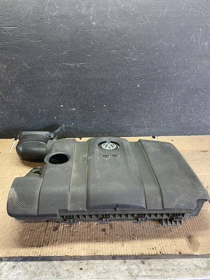 2011 to 2014 Volkswagen Jetta Beetle 2.5L Passat Engine Cover 07k129601G M27251