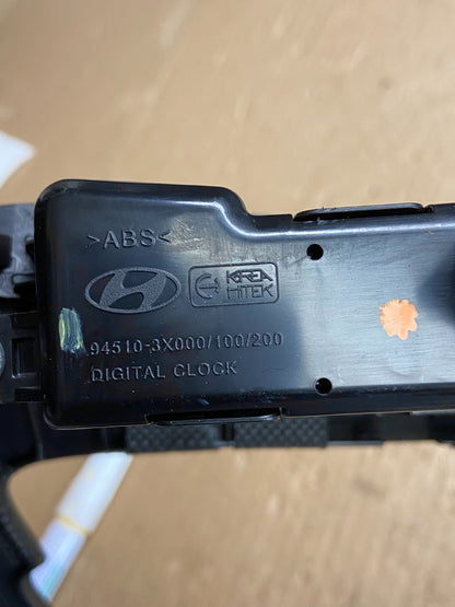2011-2013 Hyundai Elantra Dash Radio Bezel Clock Display Trim AF1449 DG5