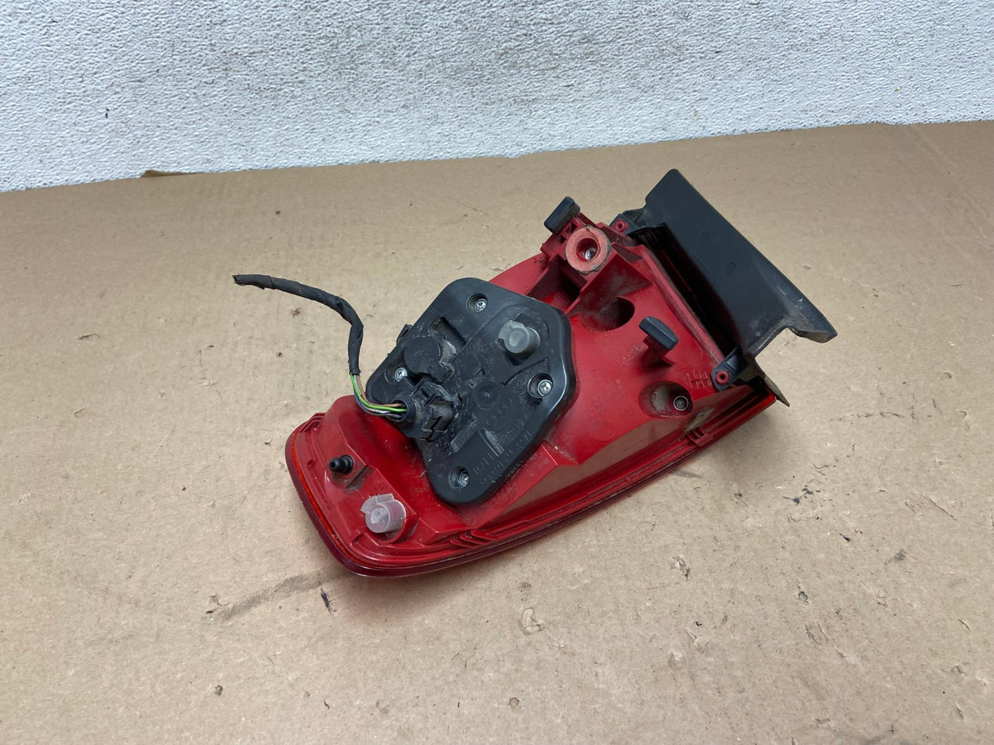 2009 - 2012 Audi A4 Sedan Left Driver Side LED Lh Tail Light AG4118 LK5