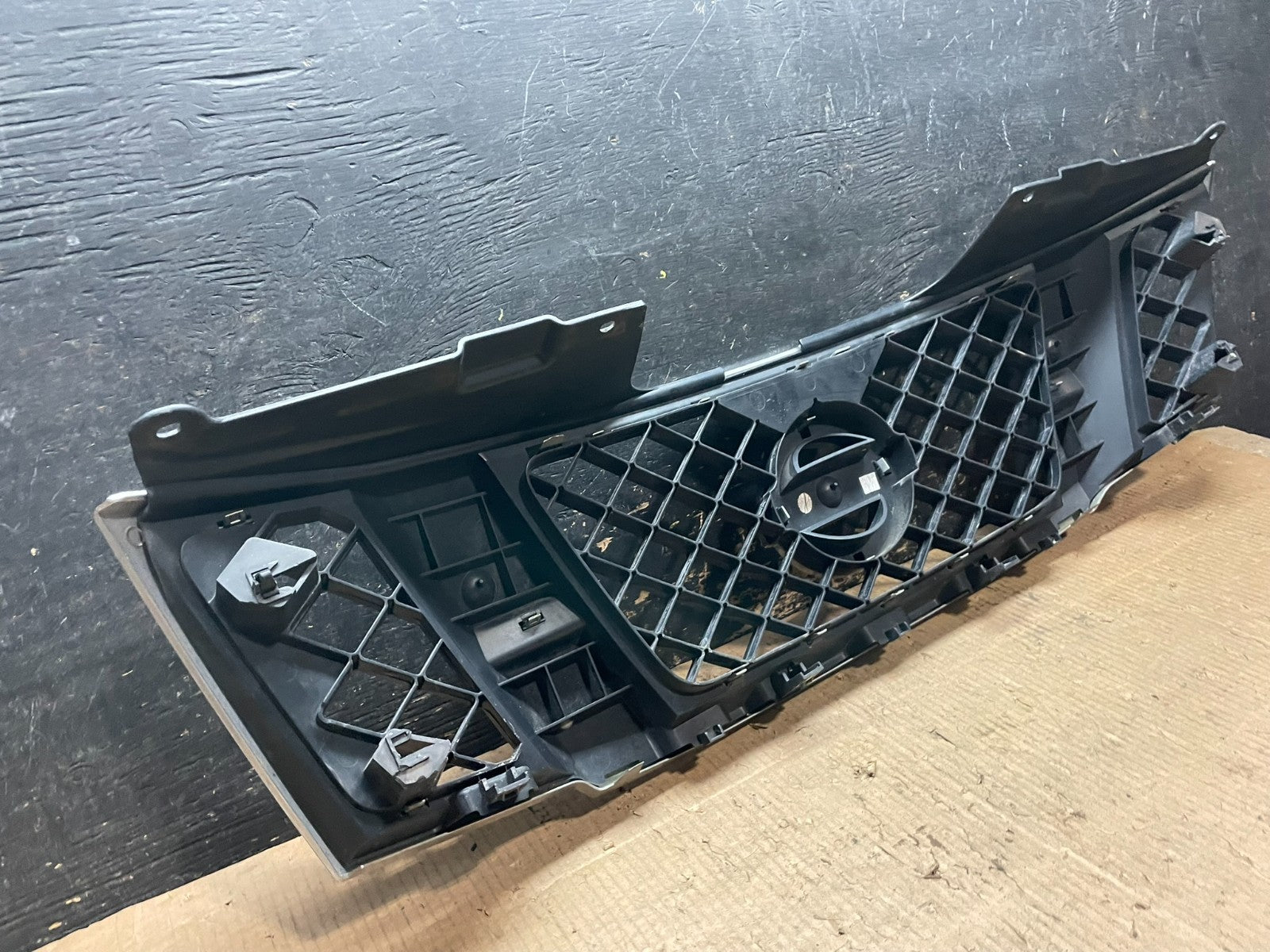 2008 to 2012 Nissan Pathfinder Front Upper Chrome Grill Grille OEM Y6538 DG6