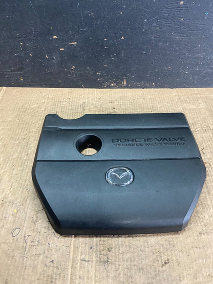 2004 to 2009 Mazda 3 DOHC 16 VALVE Engine Shield Top Cover O3302 PS0