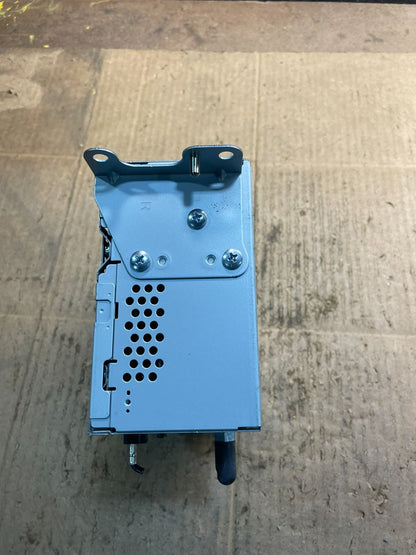 2013 to 2014 Ford Explorer Audio Equipment Radio Receiver AM FM CD y7399 DG1