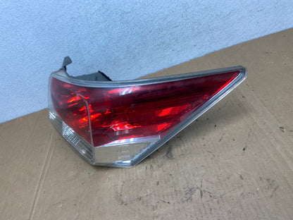 2008 to 2012 Honda Accord Sedan Tail light Right Passenger RH Side AD2842 LK1