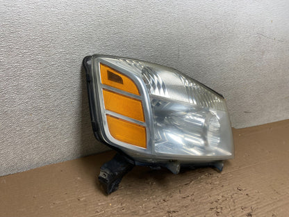 2004 to 2007 Nissan Armada Right Passenger RH Side Headlight Oem AB1666 DW2