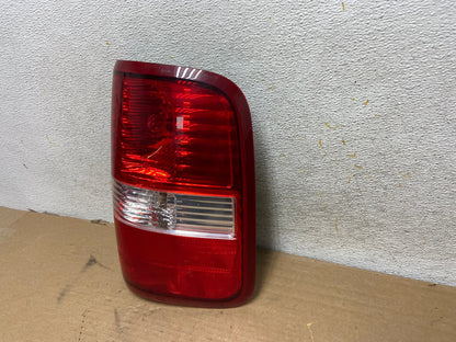 2004 to 2008 Ford F150 F-150 Right Passenger RH Side Tail Light AH4197 LK2