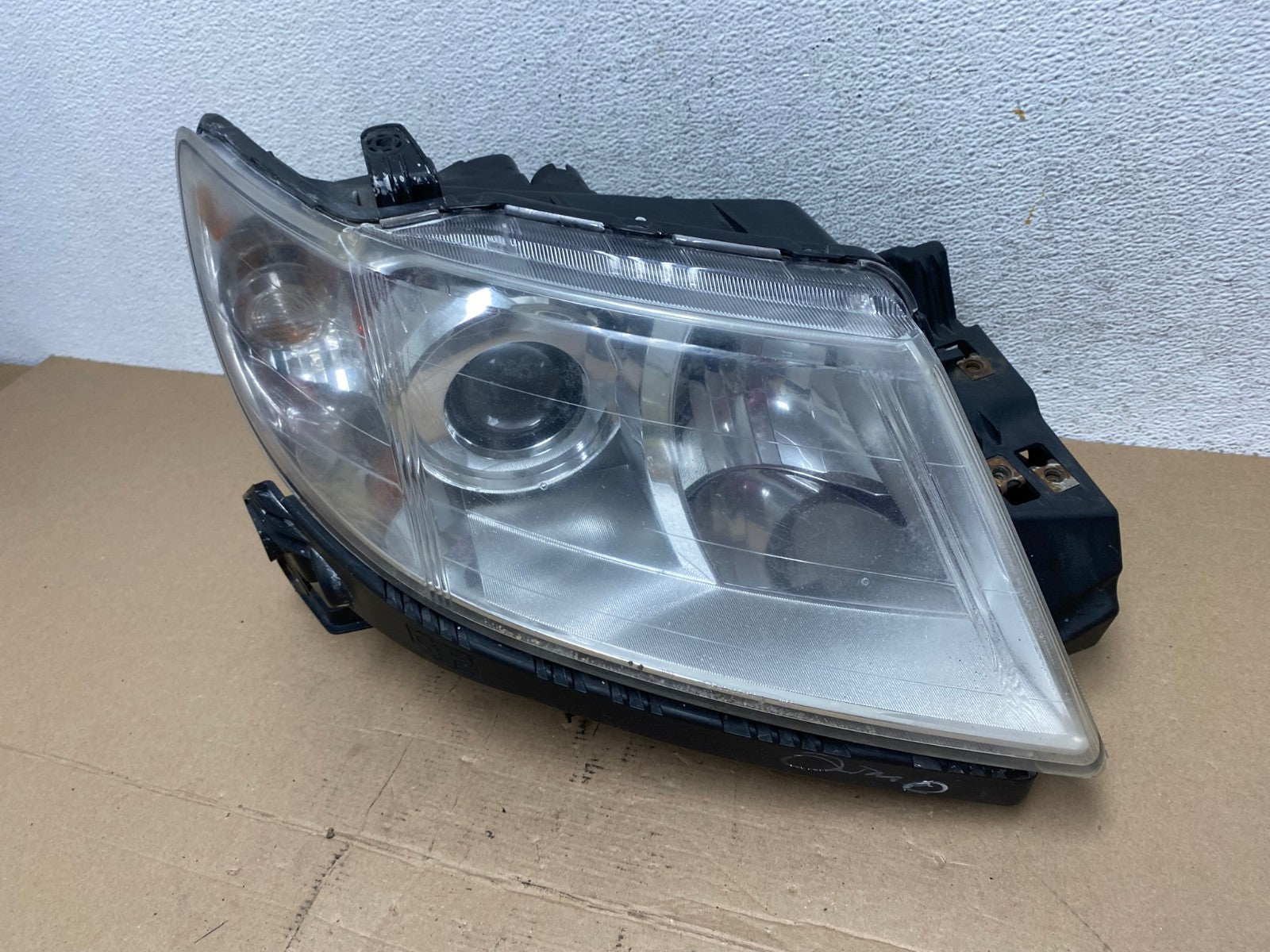 2008 - 2014 Subaru Tribeca Right Passenger Side Halogen Headlight AF4408 LK1