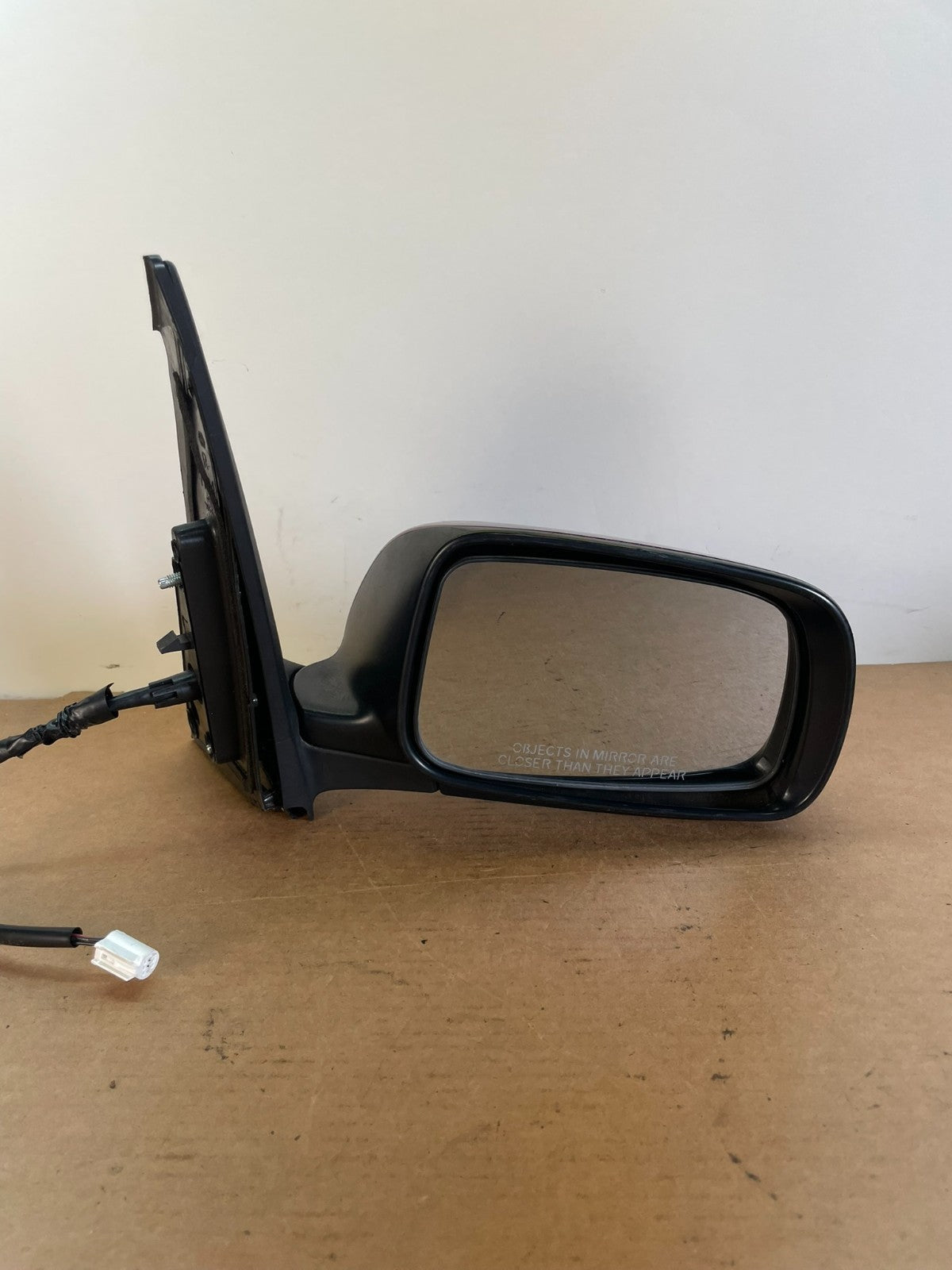 2004 to 2009 Toyota Prius Right Passenger RH Side View Door Mirror AG0633 DW8