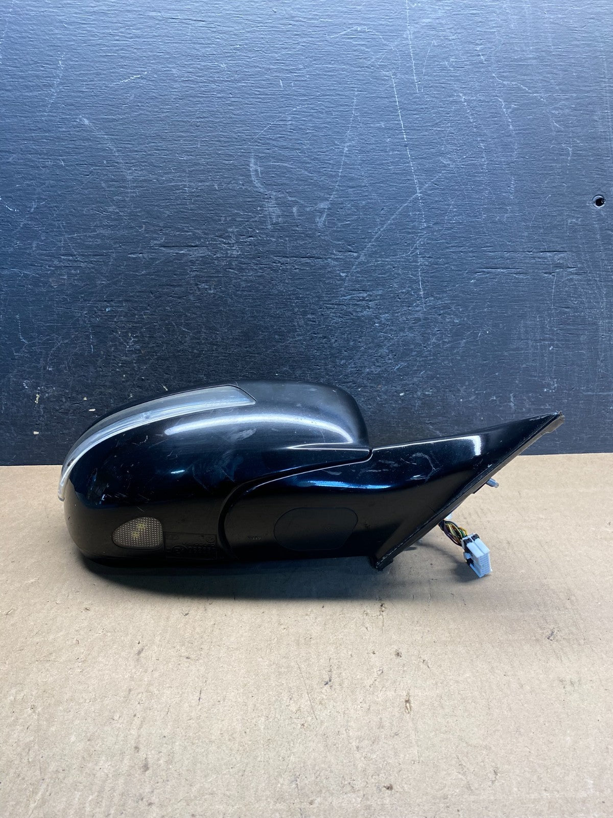 2009 to 2014 Hyundai Genesis Sedan Right Passenger RH Door Mirror AG3471 MS3
