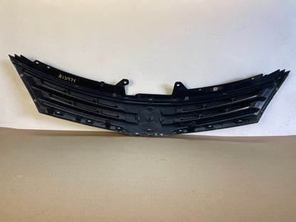 2010 to 2012 Nissan Versa Hatchback Front Upper Grill Grille AI3971 DW3