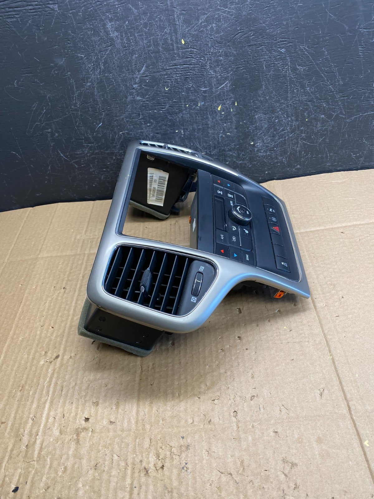2011-2013 Jeep Grand Cherokee Center Radio Climate Control Bezel Vent ac9465 DG1