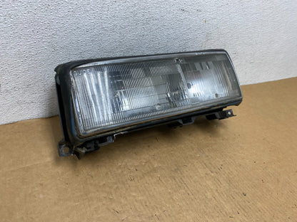1988 to 1991 Cadillac Seville Eldorado Right Passenger Side Headlight AD4526 DW2