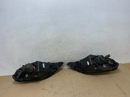 2000 to 2005 Mercury Sable Left+Right Side Halogen Headlights AJ2144 DW8