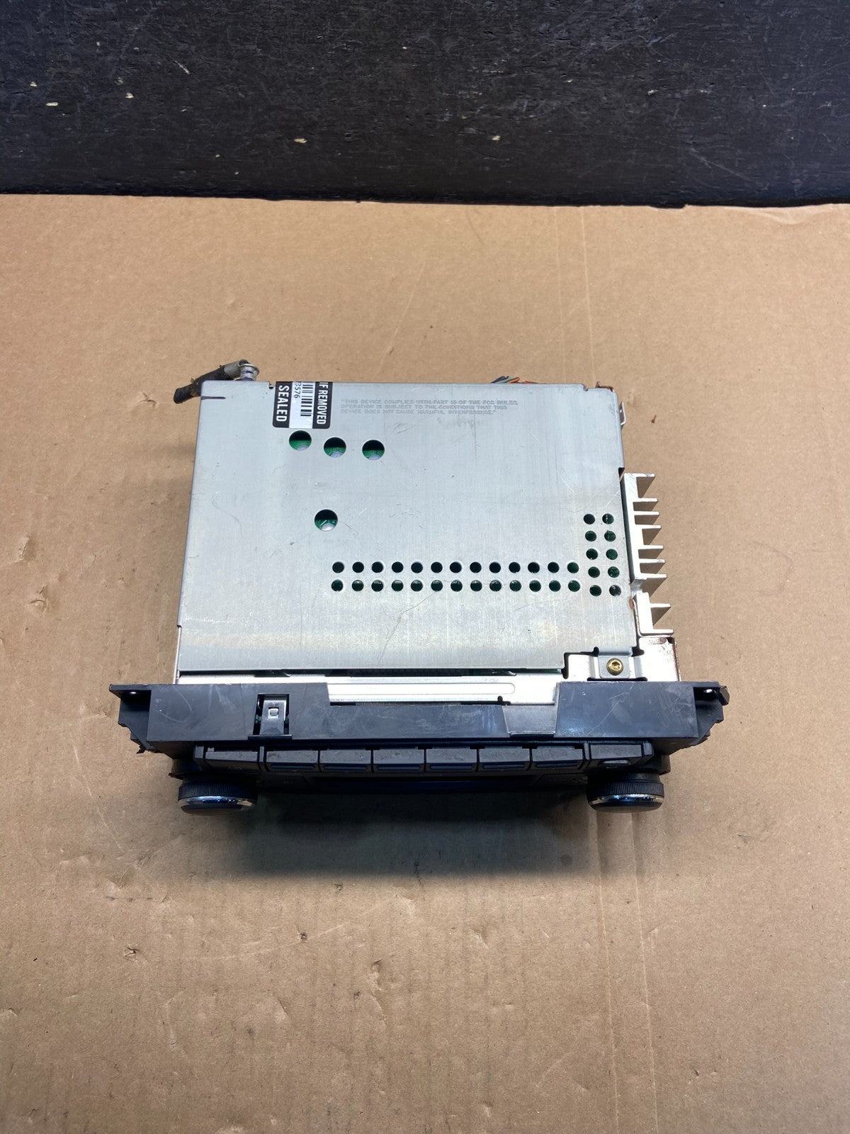 2005 2008 Jeep Dodge Chrysler Screen Display CD Player Satellite Radio AG1604 DW4