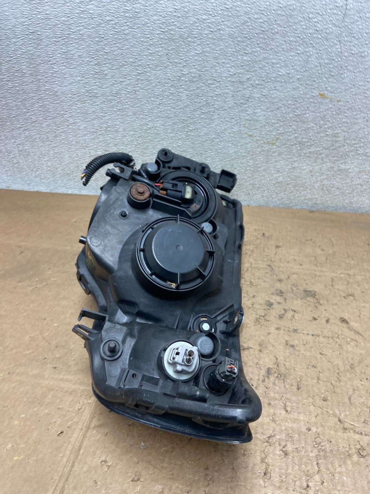 2006-2008 Subaru Forester Right Passenger Rh Headlight Halogen Y7115 DW9