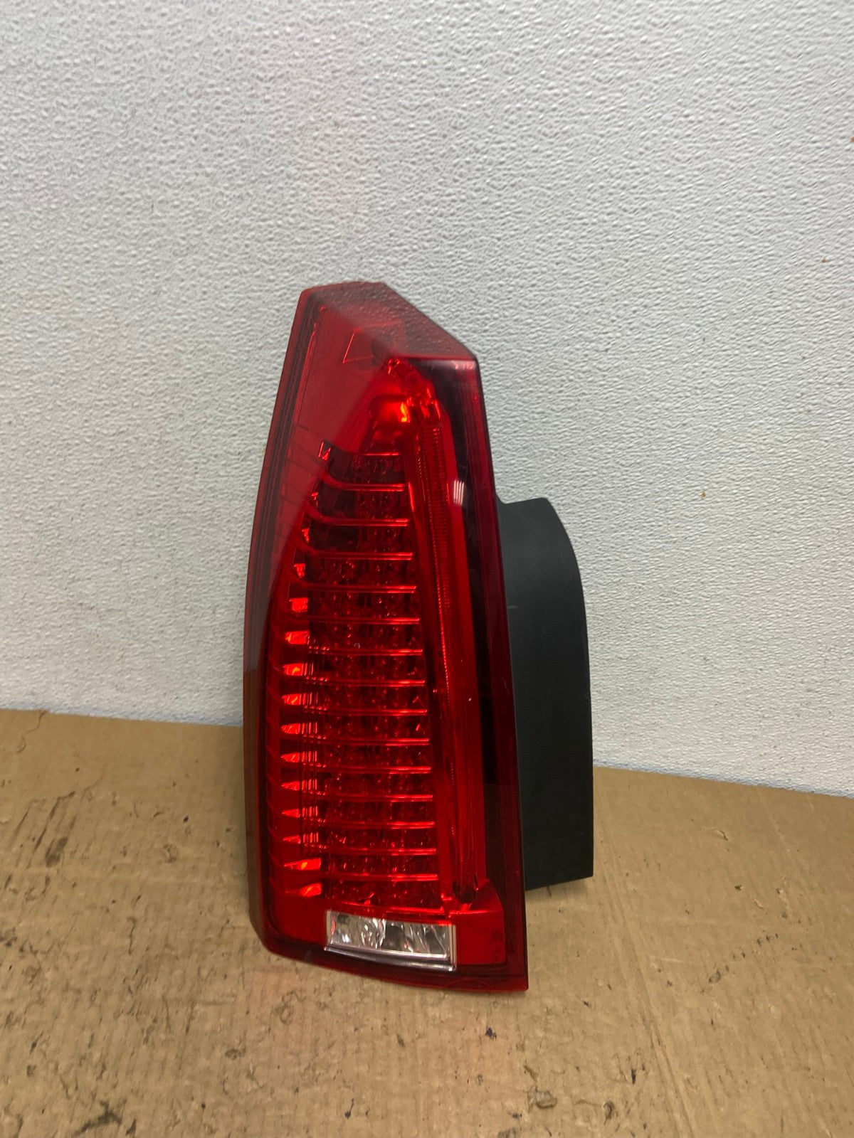 2008 to 2013 Cadillac CTS Left Driver Lh Side Led Side Tail light AC8242 LK0