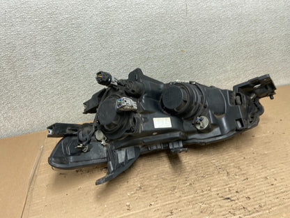 2014-2015 Mitsubishi Outlander Right Passenger Halogen Headlight Oem AA9518 DW4
