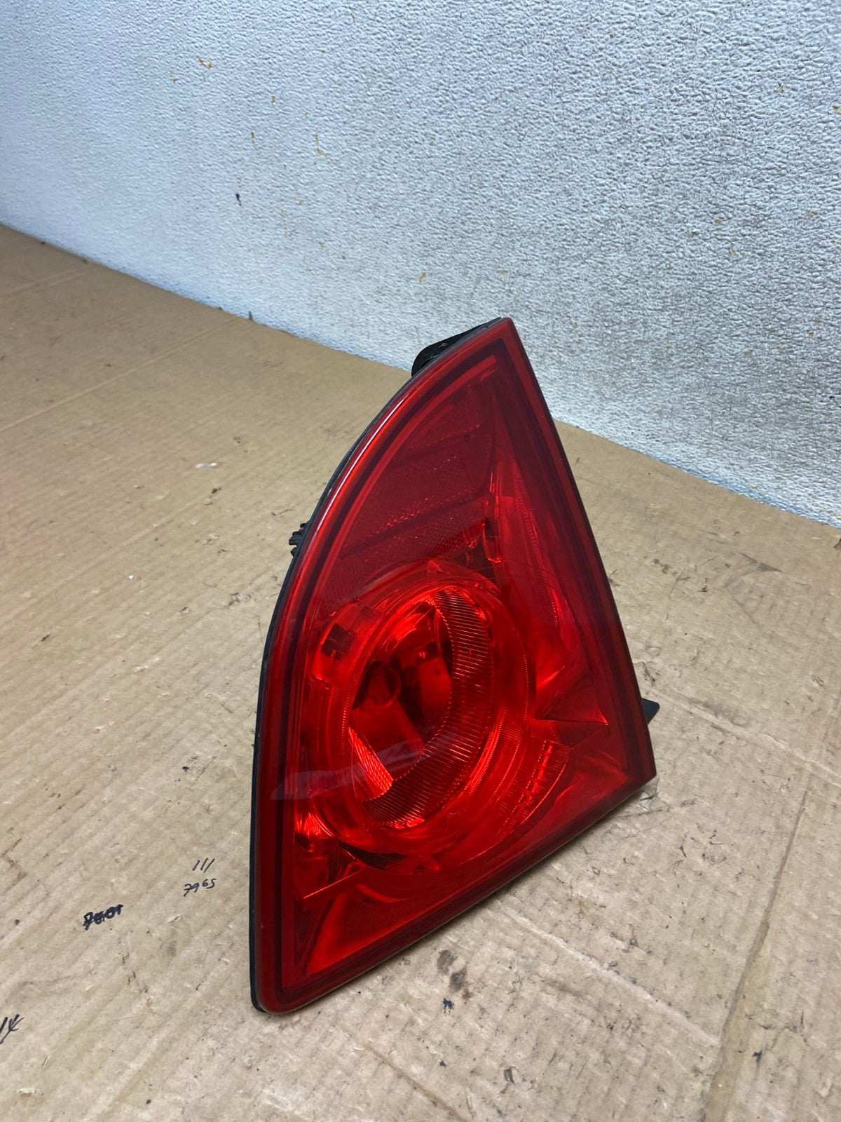 2008 2012 Chevrolet Malibu Left Driver Lh Side Tail Light AI8043 LK2