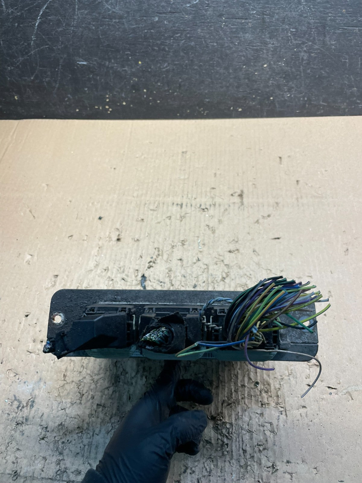 2011 to 2012 Ford E150 E250 4.6L Engine Control Module ECU ECM PCM u1627 DG1