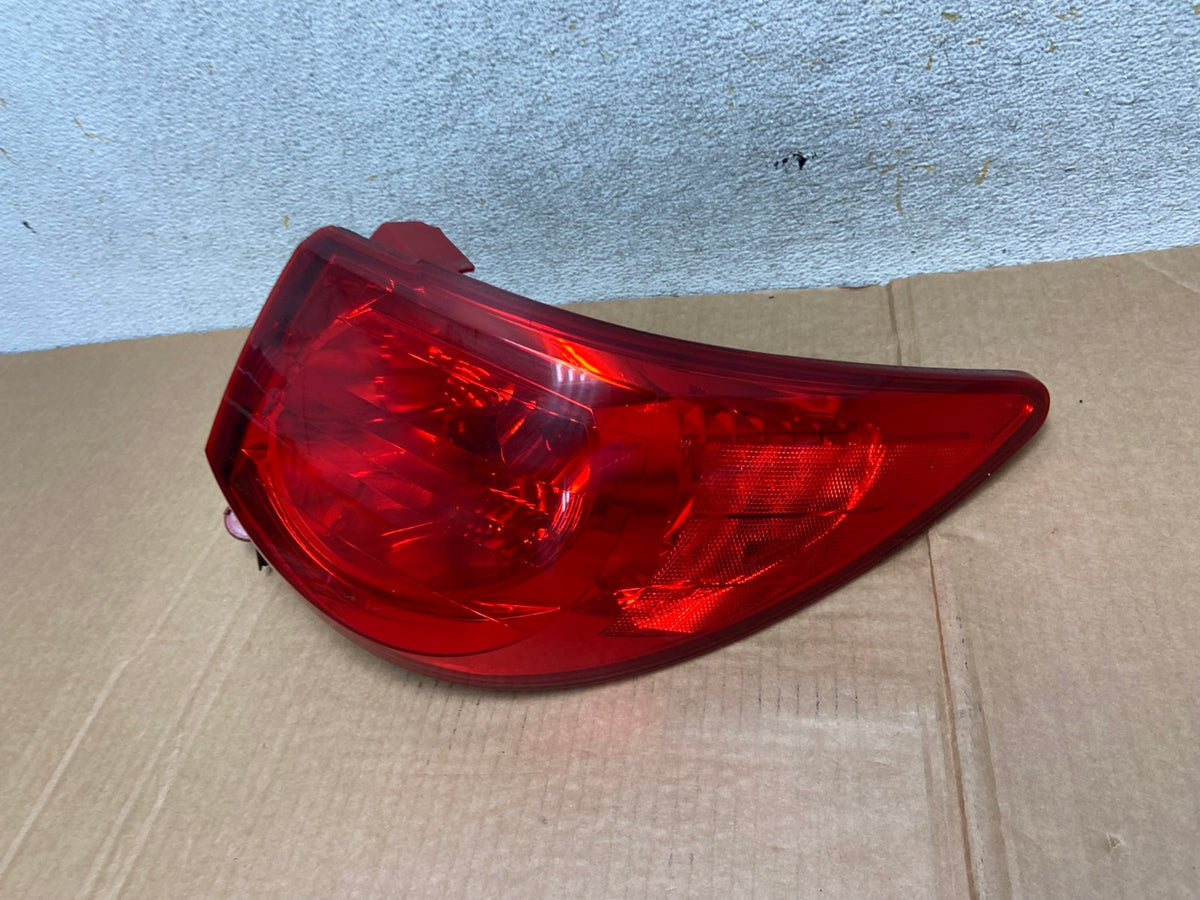 2009 2010 2011 2012 Chevrolet Traverse Right Passenger Tail Light AI3758 LK1