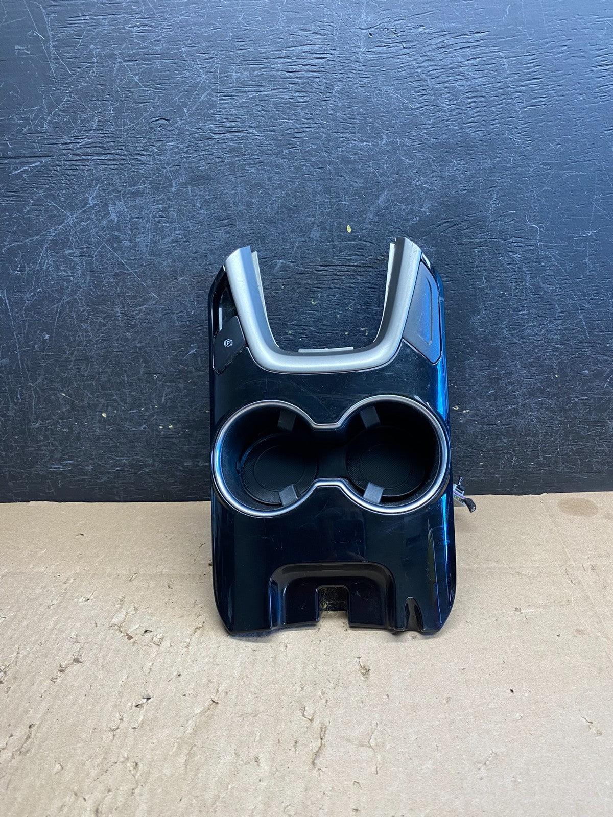 2013 to 2016 Ford Fusion Front Center Console Cup Holder Cupholder aj1629 DG0