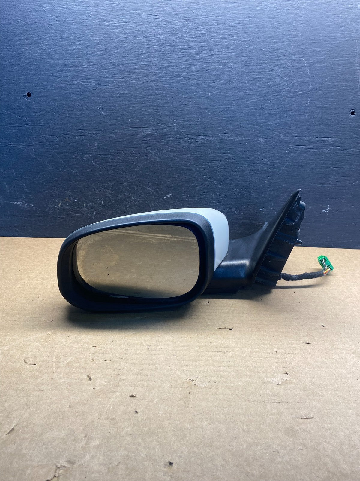 2007 to 2011 Volvo S80 Left Driver LH Side View Door Mirror AC8066 DG9