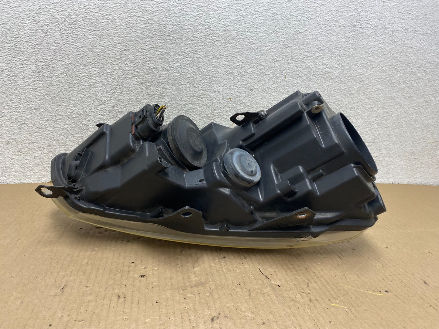 2010-2014 Volkswagen Golf MK6 GTI Left Driver LH Halogen Headlight AG8007 DW4