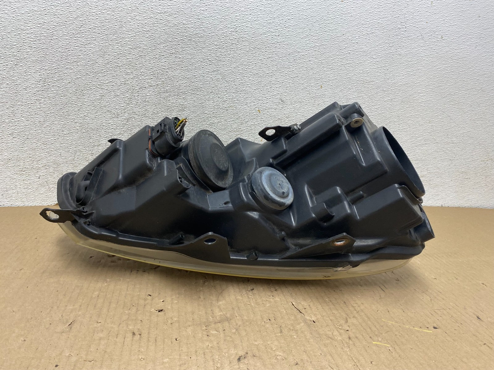 2010-2014 Volkswagen Golf MK6 GTI Left Driver LH Halogen Headlight AG8007 DW4