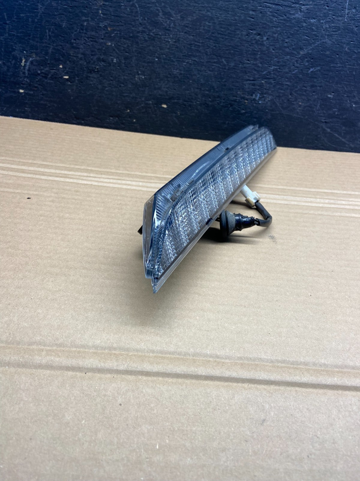 2007-2013 Mitsubishi Outlander Rear Spoiler LED Third Brake Light ae4678 DG1