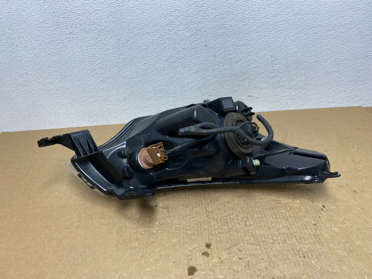 2008 2009 2010 2011 Ford Focus Left Driver Lh Headlight Halogen AC1583 DW5