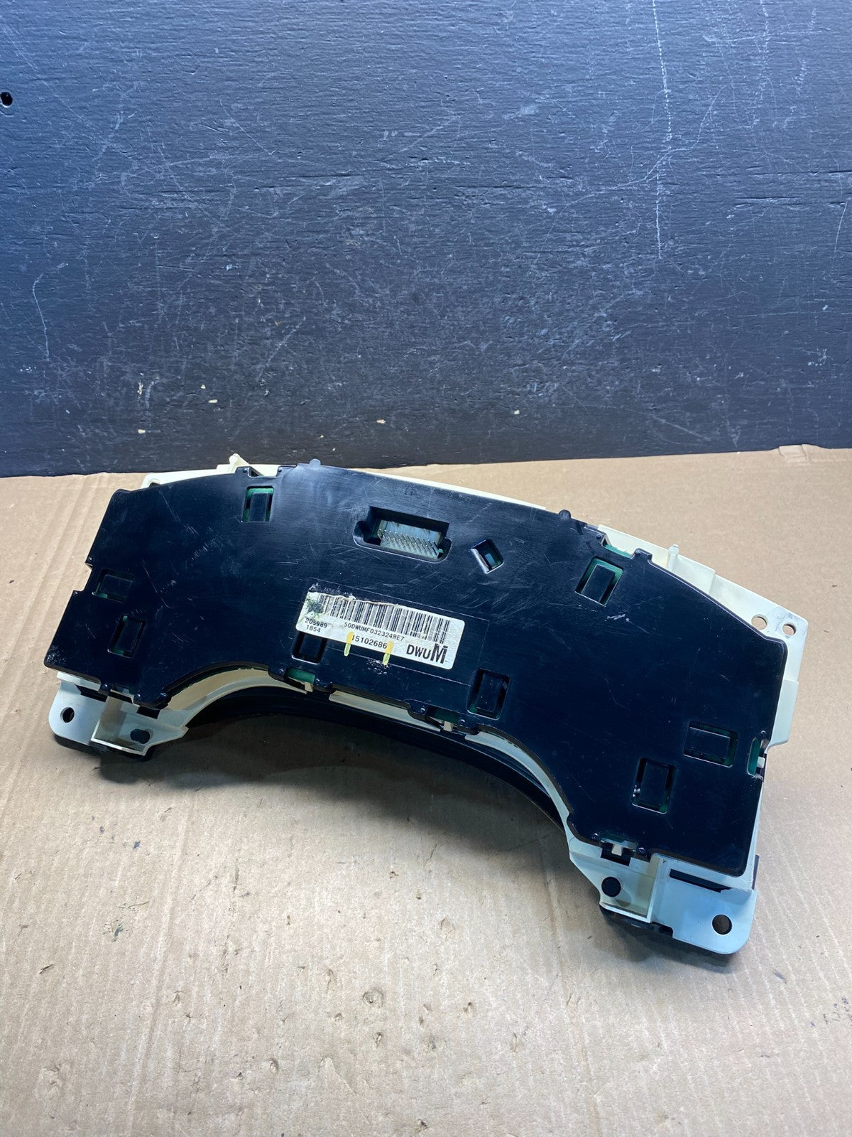 2004 to 2007 Chevrolet Express Speedometer Cluster Gauge ae7620 DG4