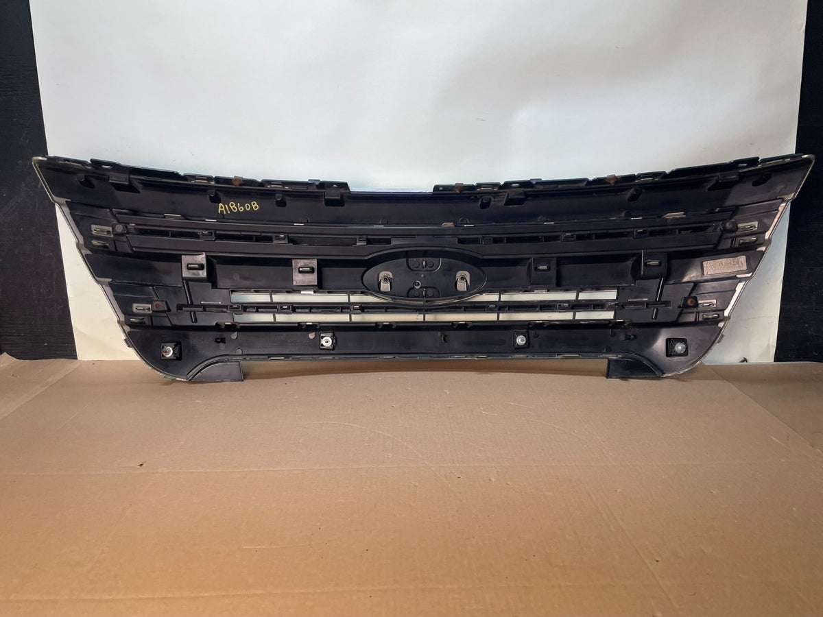 2011 to 2015 Ford Explorer Upper Front Grill Grille AI8608 DG4